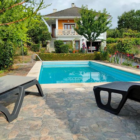Villa Con Piscina En Panton Ribeira Sacra Galicia Ideal Para Familias المظهر الخارجي الصورة
