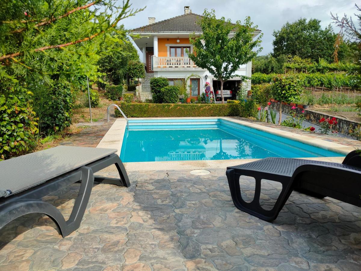 Villa Con Piscina En Panton Ribeira Sacra Galicia Ideal Para Familias المظهر الخارجي الصورة